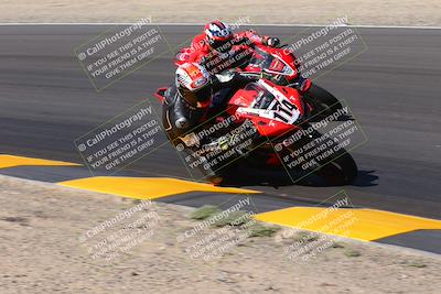 media/Oct-08-2022-SoCal Trackdays (Sat) [[1fc3beec89]]/Turn 7 Inside (145pm)/